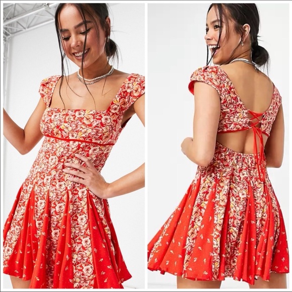 Dresses & Skirts - Free People Strawberry Combo Mini summer Dress, NWT, floral print, XS, open back
